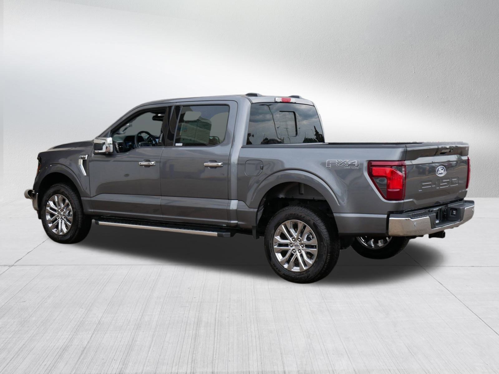 2024 Ford F-150 XLT photo 5