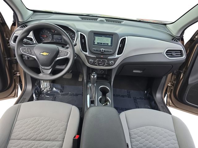 2018 Chevrolet Equinox LS photo 9