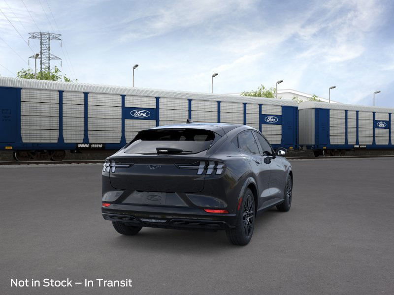 2025 Ford Mustang Mach-E Premium photo 7