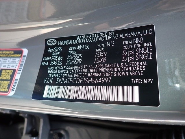 2025 Hyundai Tucson Limited photo 17