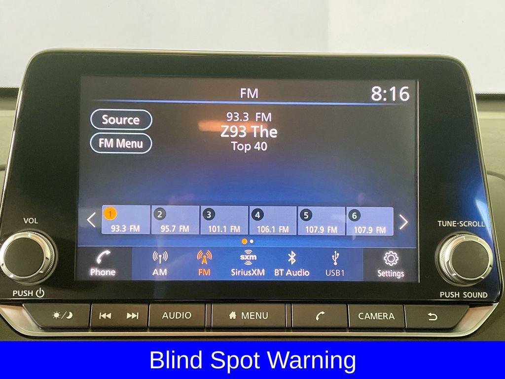 2022 Nissan Altima 2.5 SR photo 14