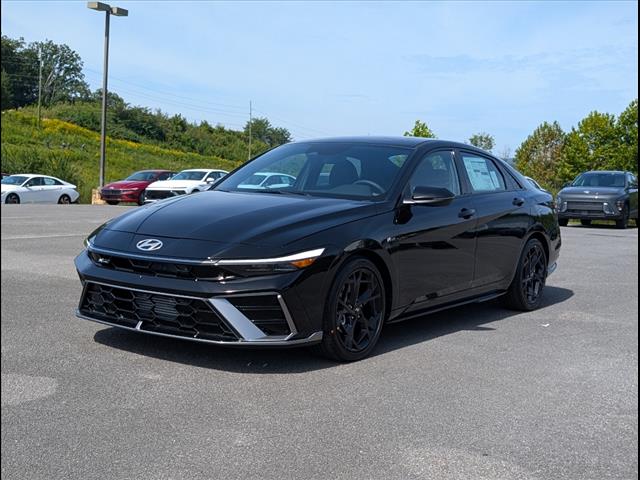 2025 Hyundai Elantra N Line photo 3