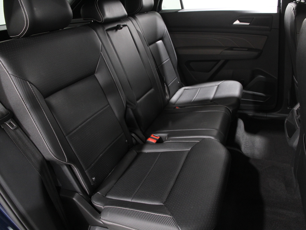 2023 Volkswagen Atlas Cross Sport V6 SE photo 17