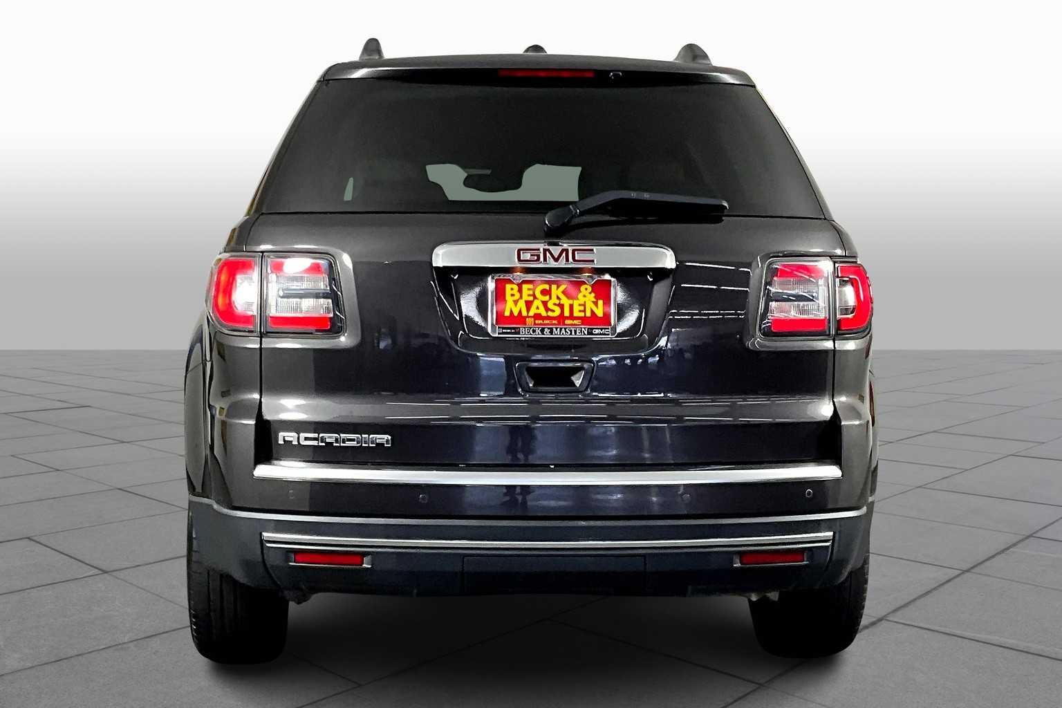 2016 Gmc Acadia SLT photo 4