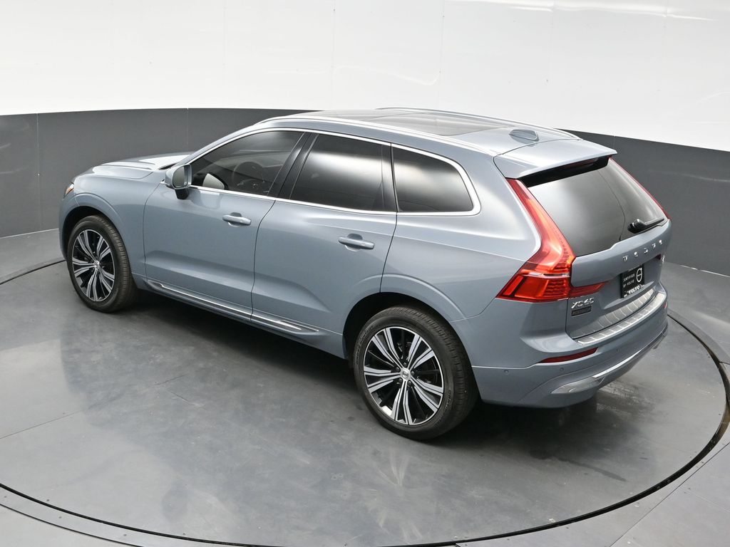 2023 Volvo XC60 B5 Plus photo 34