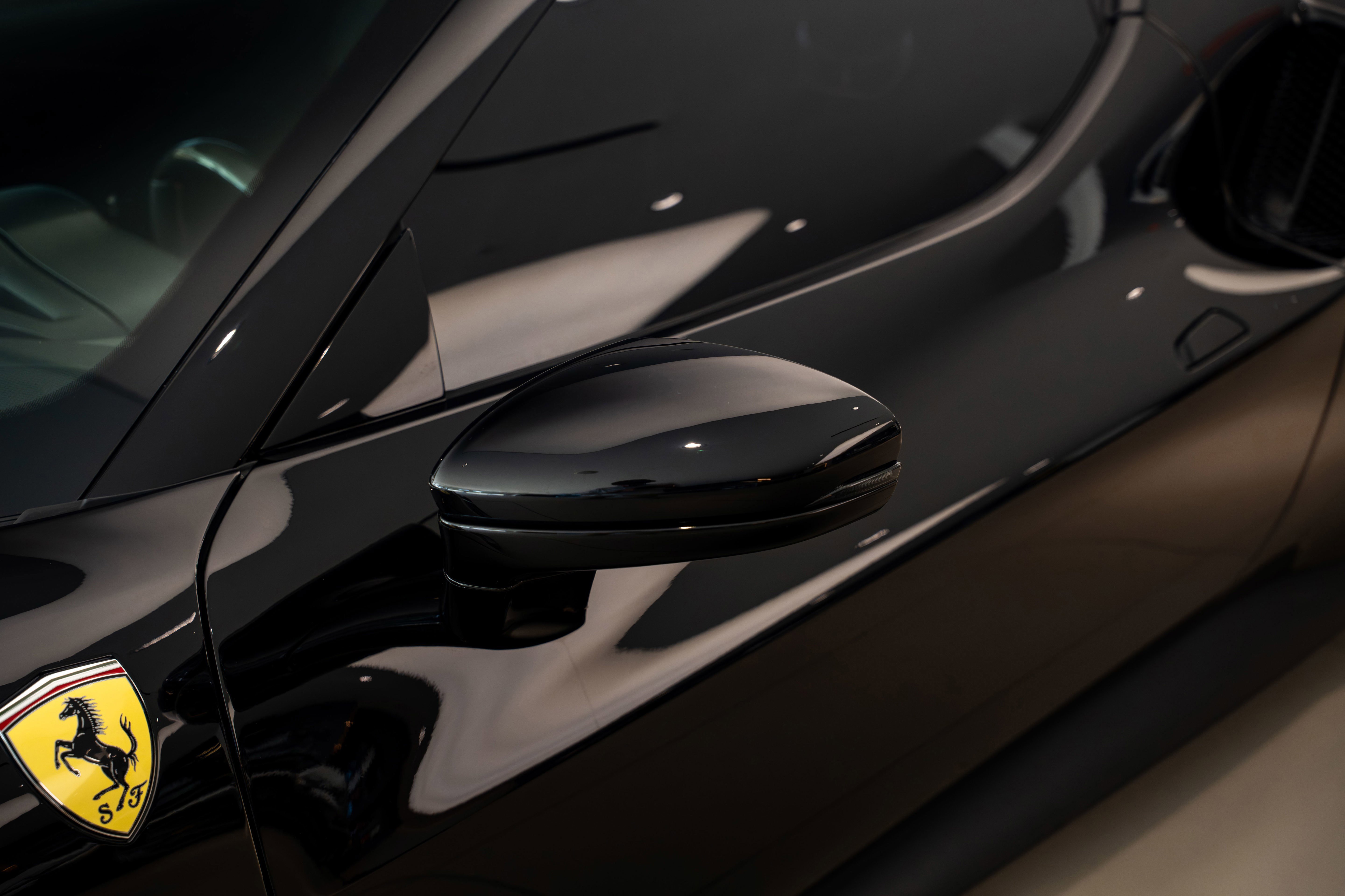 2025 Ferrari 296 GTB photo 12
