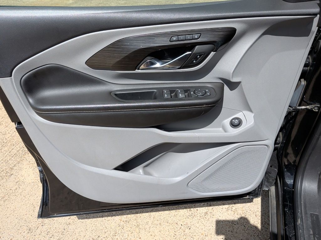 2023 Gmc Terrain SLT photo 9
