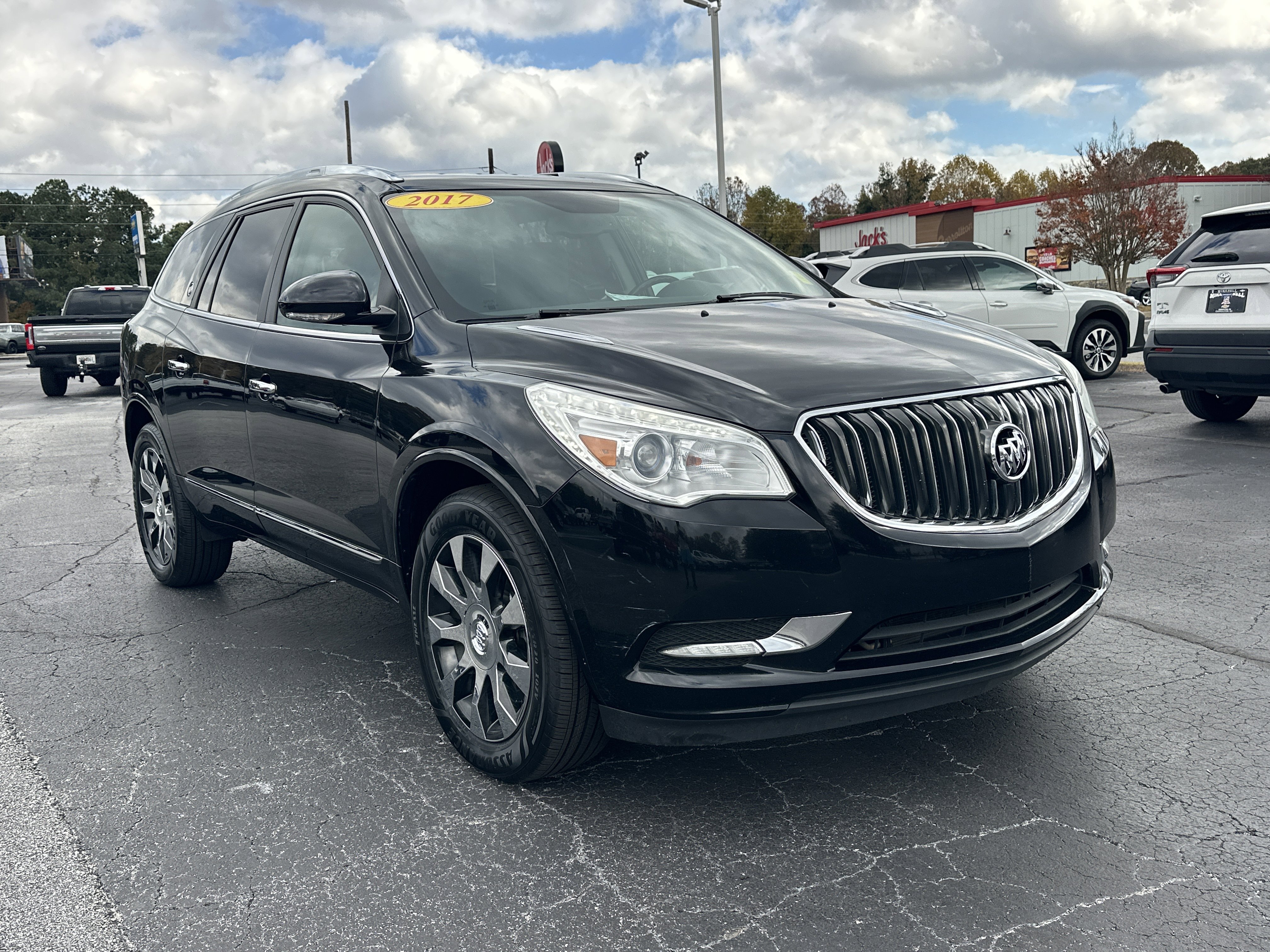 Used 2017 Buick Enclave Leather with VIN 5GAKRBKD7HJ326959 for sale in Carrollton, GA