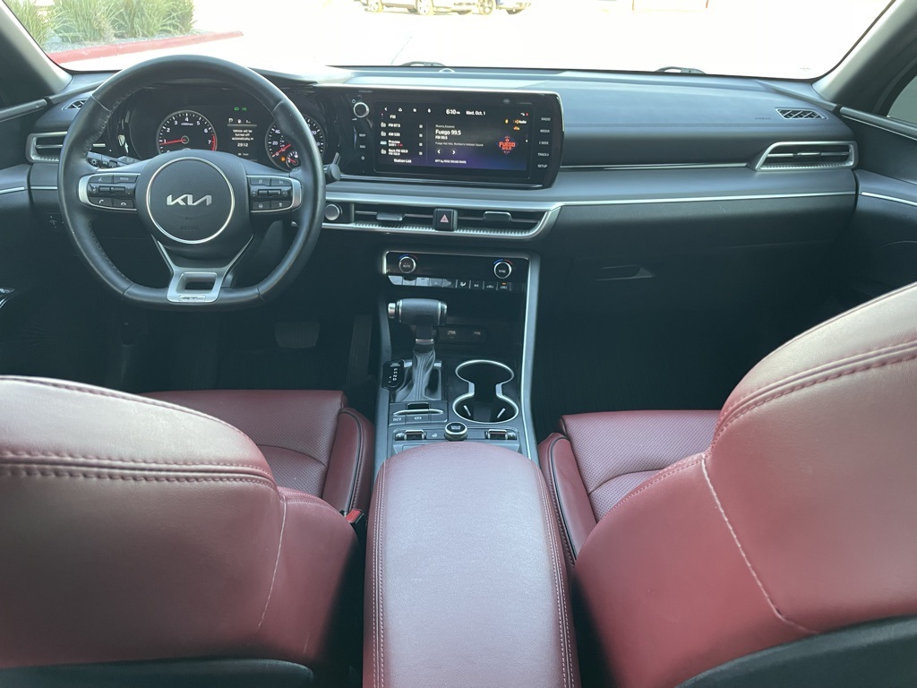 2024 Kia K5 GT-Line photo 17