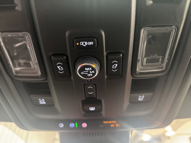 2025 Gmc Yukon Denali photo 14