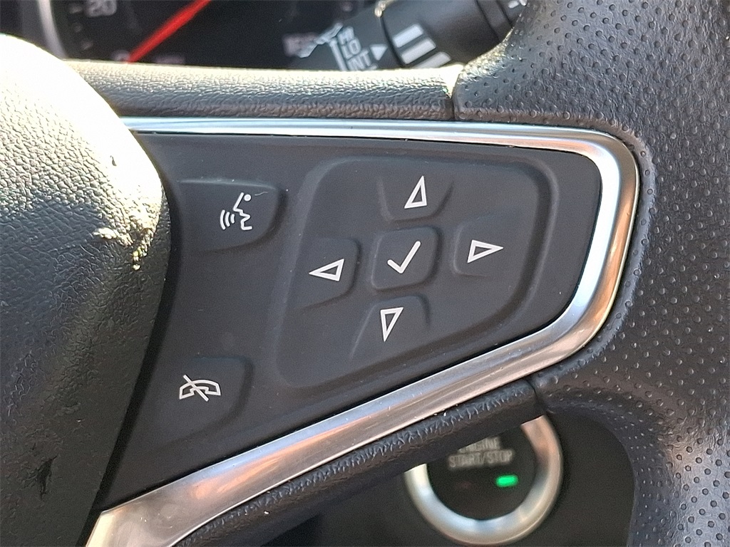 2021 Chevrolet Equinox LT photo 21