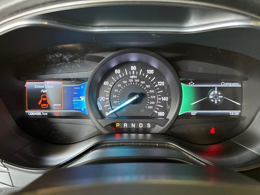 2020 Ford Fusion SE photo 13