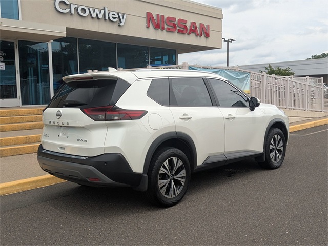 2023 Nissan Rogue SV photo 3