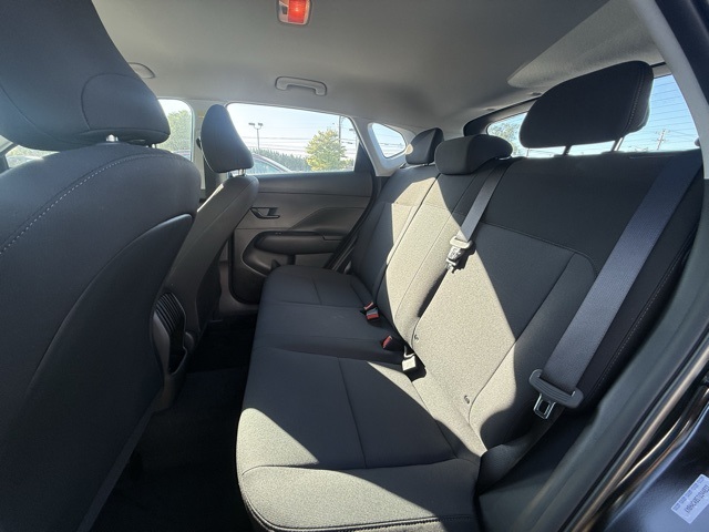2026 Hyundai Kona SE photo 12