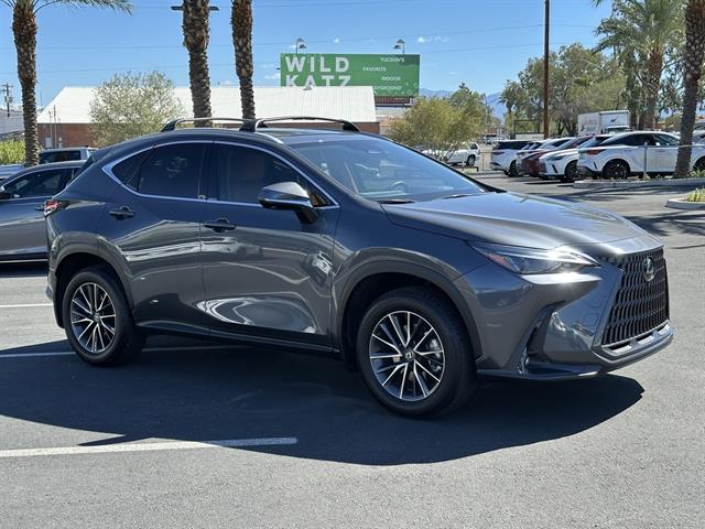 2025 Lexus NX 350h Premium photo 3