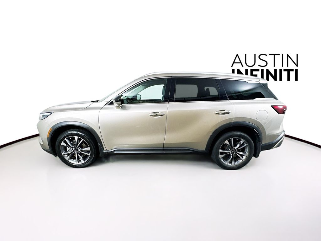 2023 Infiniti QX60 Luxe photo 4