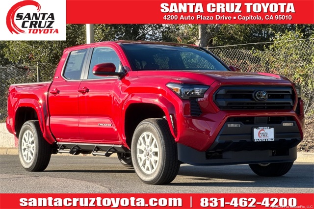 2025 Toyota Tacoma SR5's photo