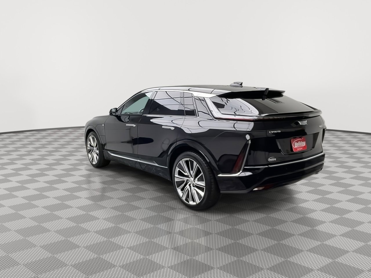 Used 2024 Cadillac LYRIQ Luxury 3 with VIN 1GYKPSRL5RZ133367 for sale in Fond du Lac, WI
