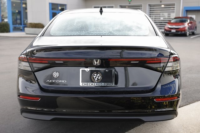 2025 Honda Accord SE photo 7
