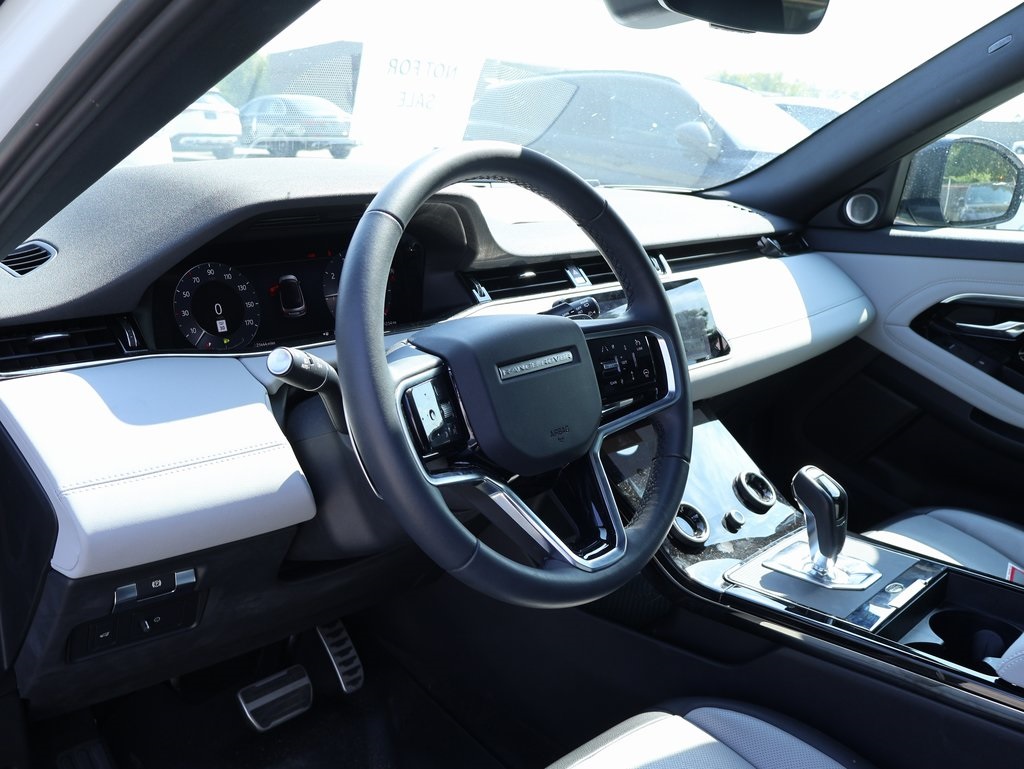 2023 Land Rover Range Rover Evoque R-Dynamic SE photo 15