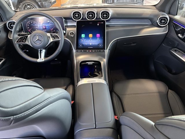 2026 Mercedes Benz GLC 300 photo 22
