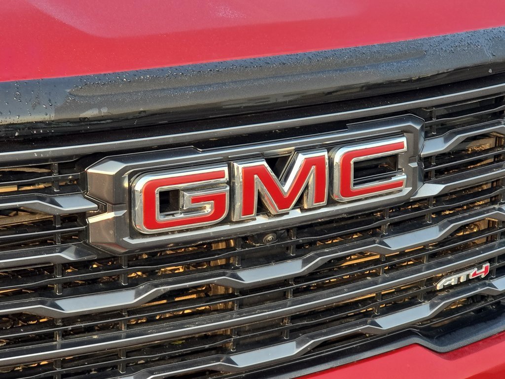 2024 GMC ACADIA - Image 3