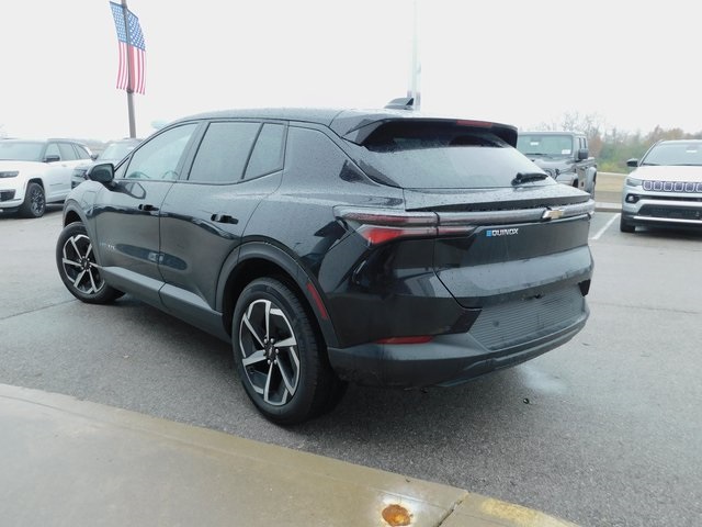 2025 Chevrolet Equinox EV 1LT photo 3