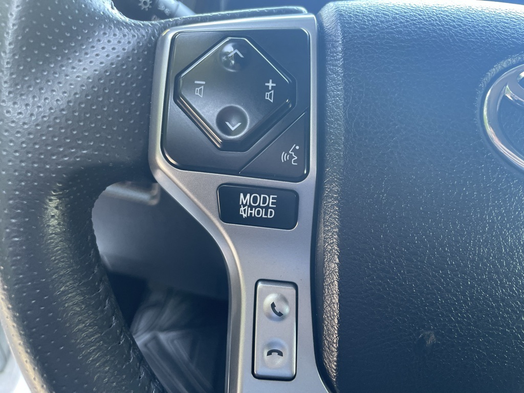 2022 Toyota 4Runner SR5 photo 11