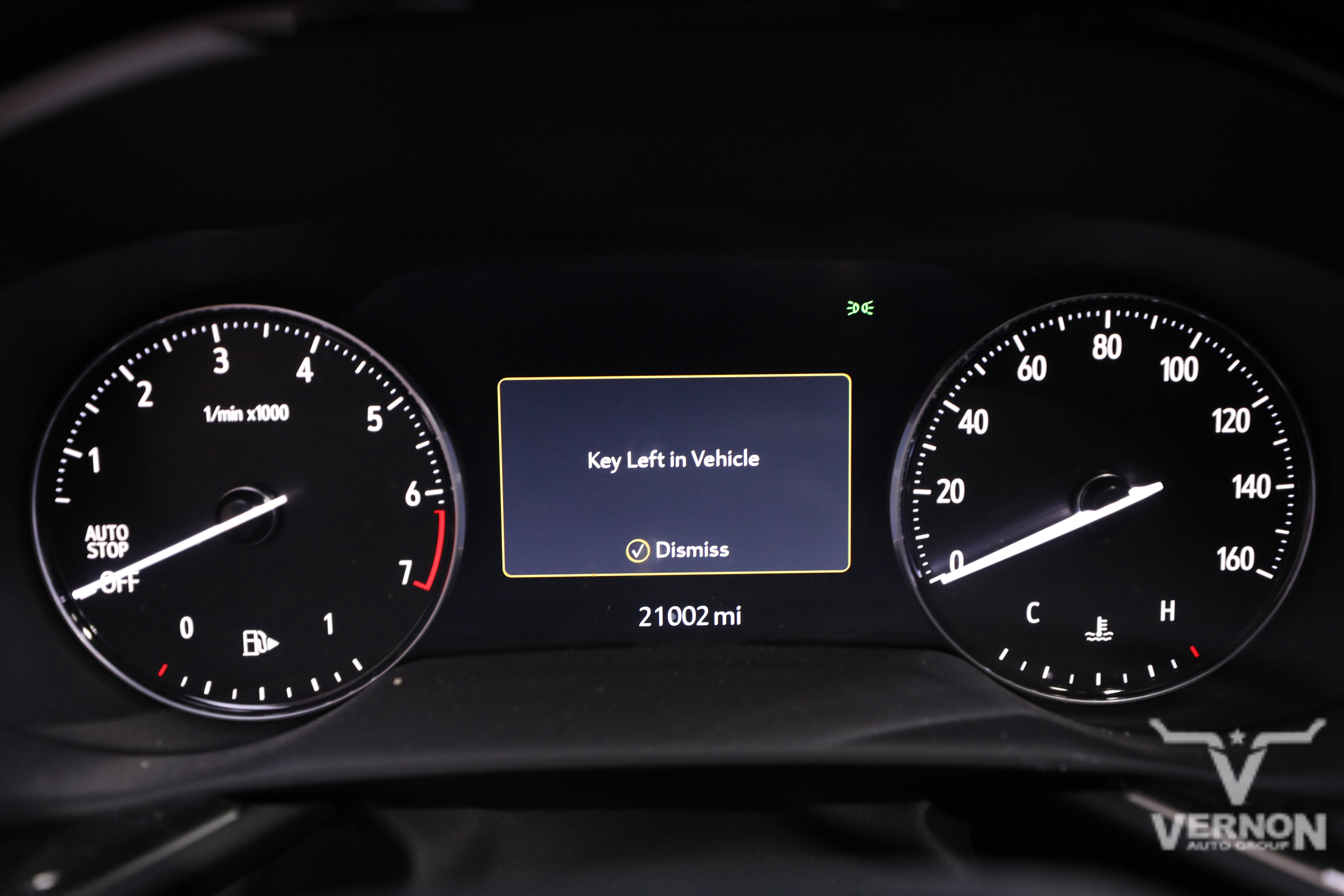 2023 Buick Envision Essence photo 2