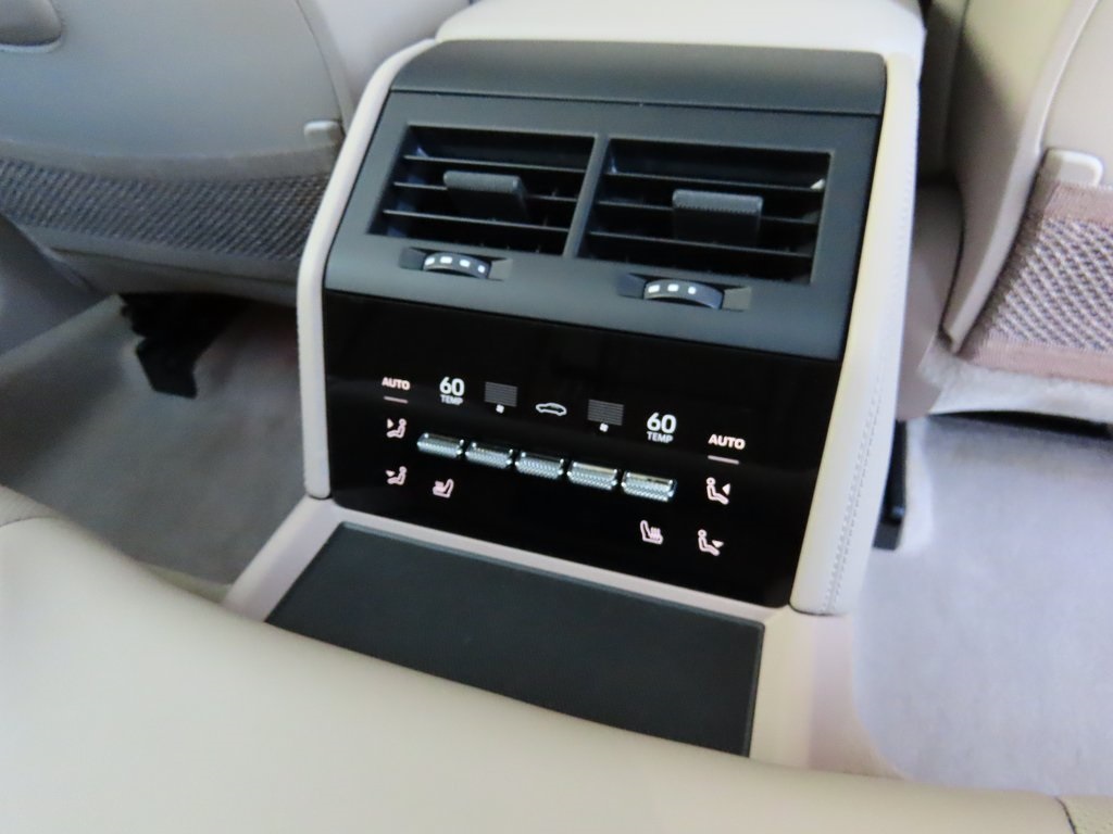2024 Porsche Panamera 4 photo 15