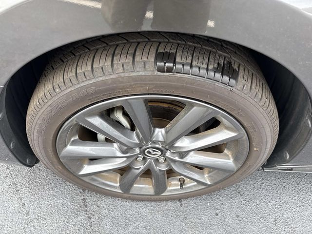 2023 Mazda Mazda3 2.5 s Preferred photo 10