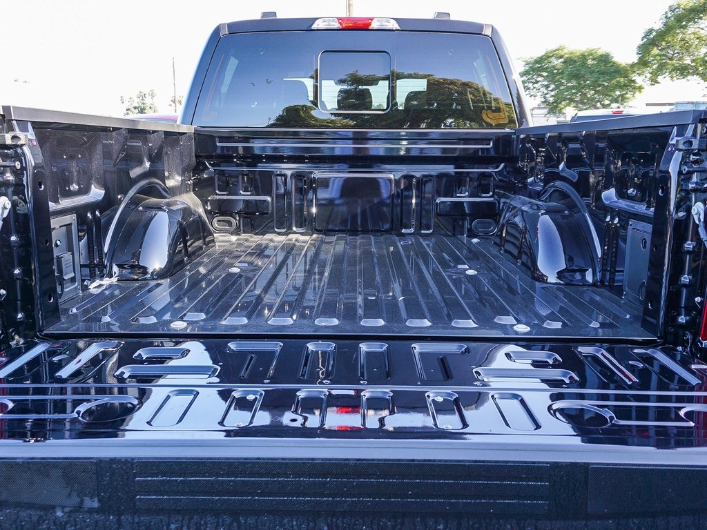 2025 Ford F-150 XLT photo 22