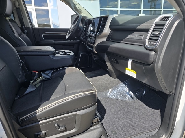 2024 Ram 2500 Laramie photo 29