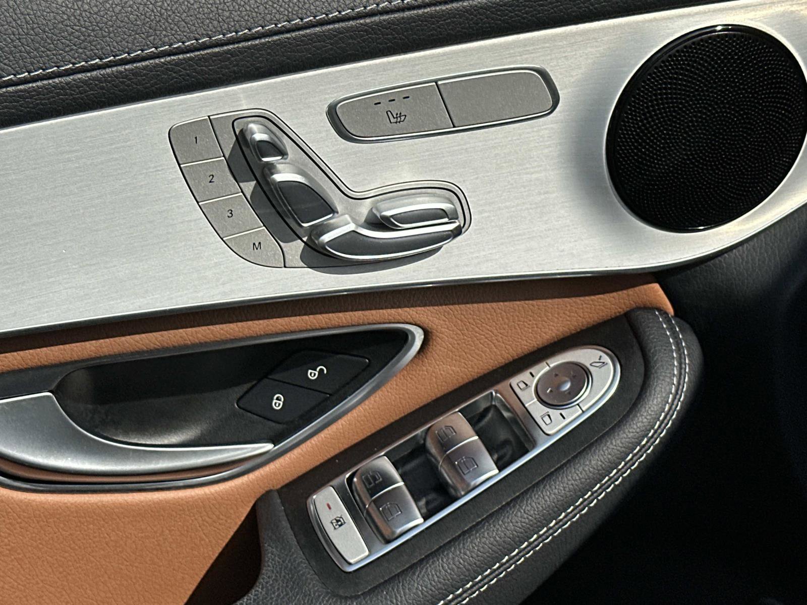 2022 Mercedes Benz GLC 300 4MATIC photo 15