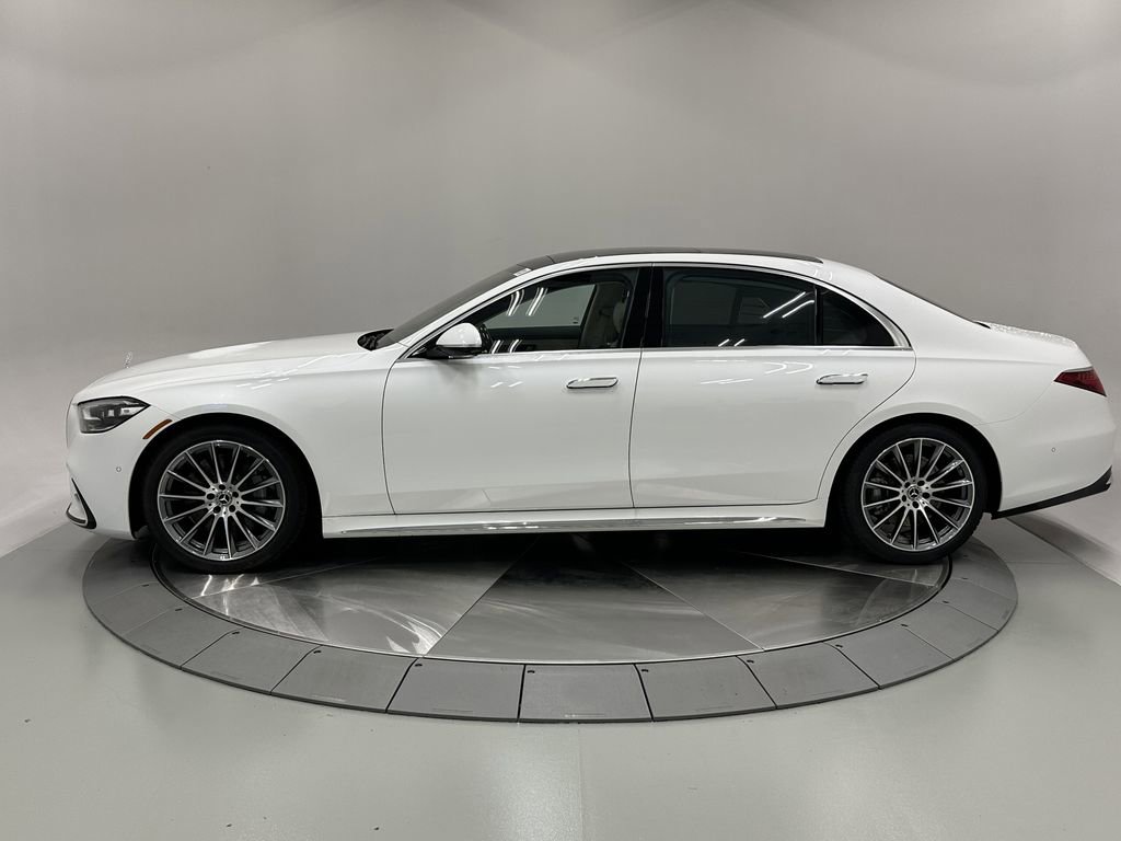 2026 Mercedes Benz S 500 4MATIC photo 4