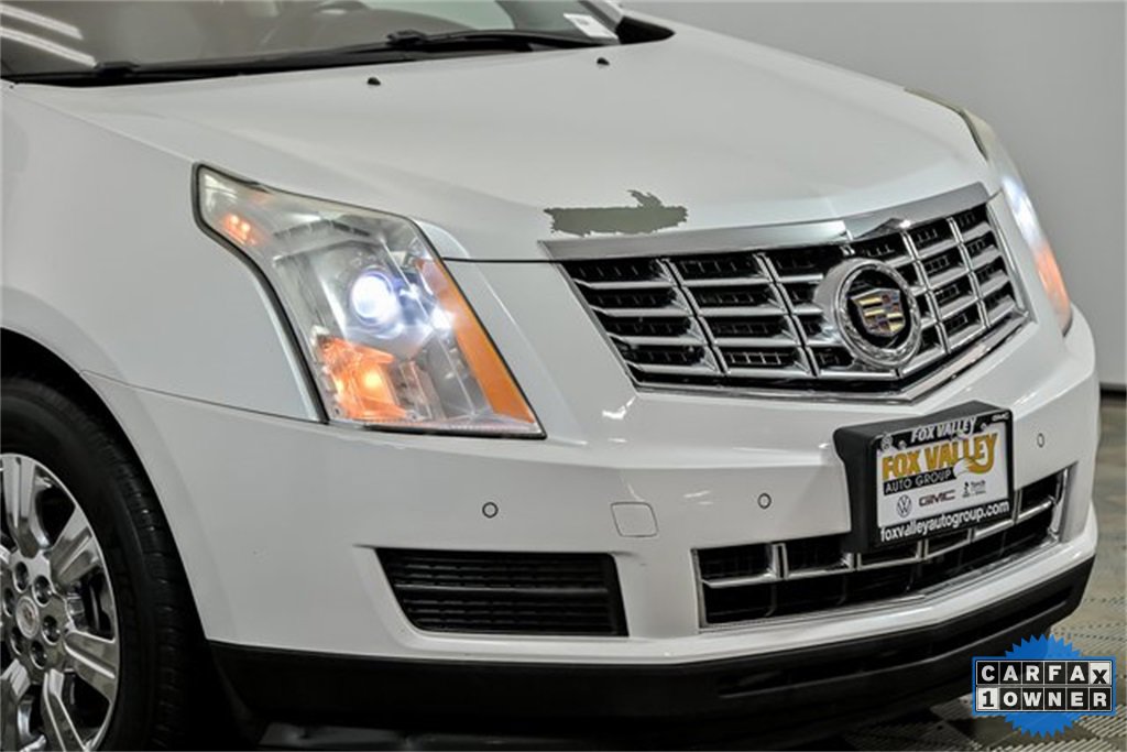 2014 Cadillac SRX Luxury photo 2