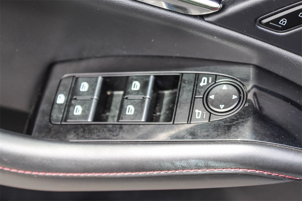 2024 Mazda CX-30 2.5 S Carbon photo 17