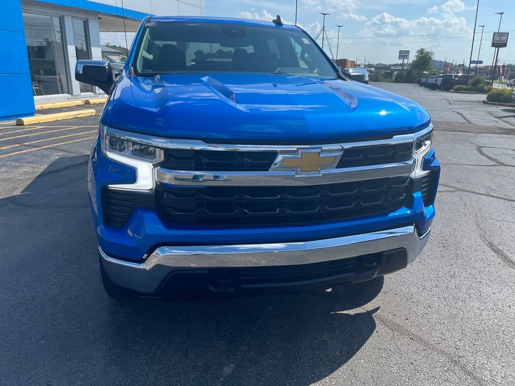 2025 Chevrolet Silverado 1500 LT1 photo 8