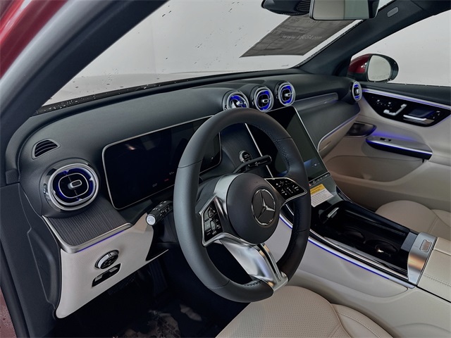 2025 Mercedes Benz GLC 300 photo 9