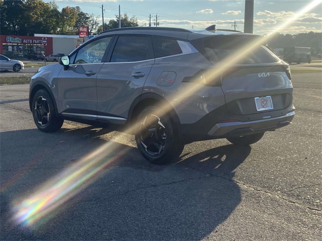 2026 Kia Sportage EX photo 3
