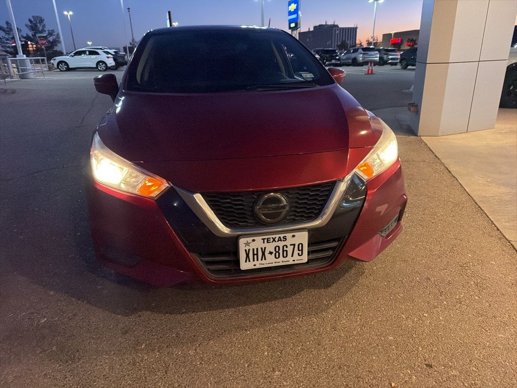 2020 Nissan Versa 1.6 SV photo 3