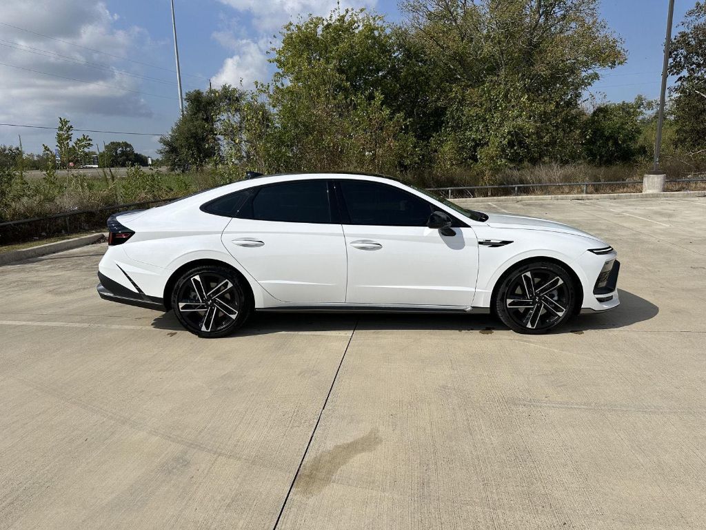 2026 Hyundai Sonata N Line photo 4