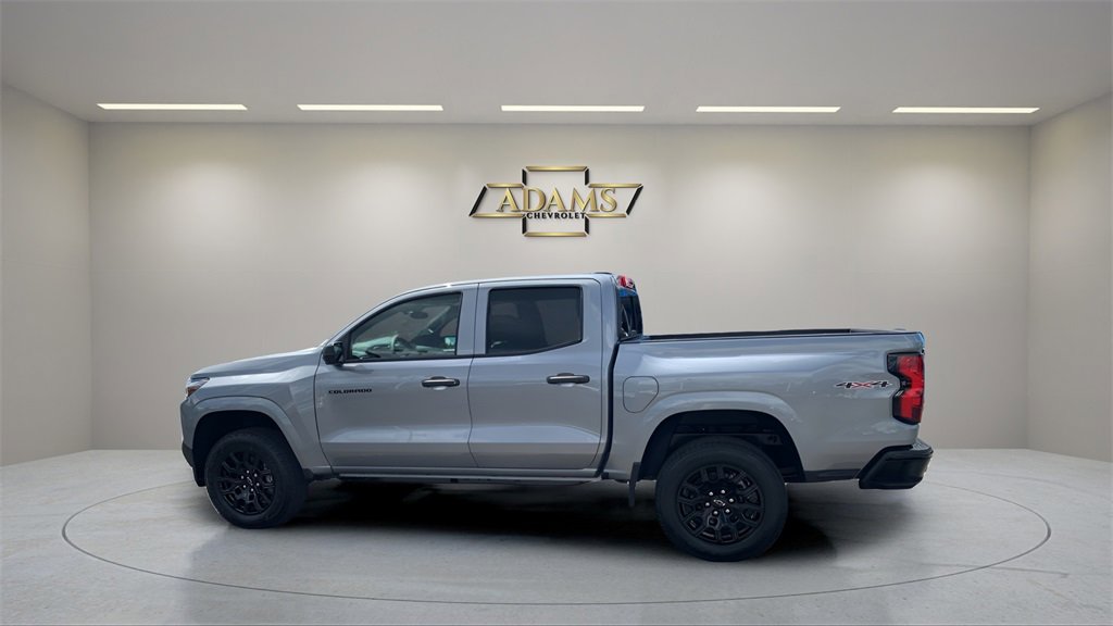 2026 Chevrolet Colorado Work Truck photo 3