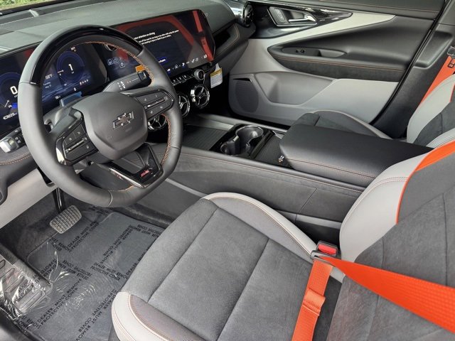2025 Chevrolet Blazer EV photo 8