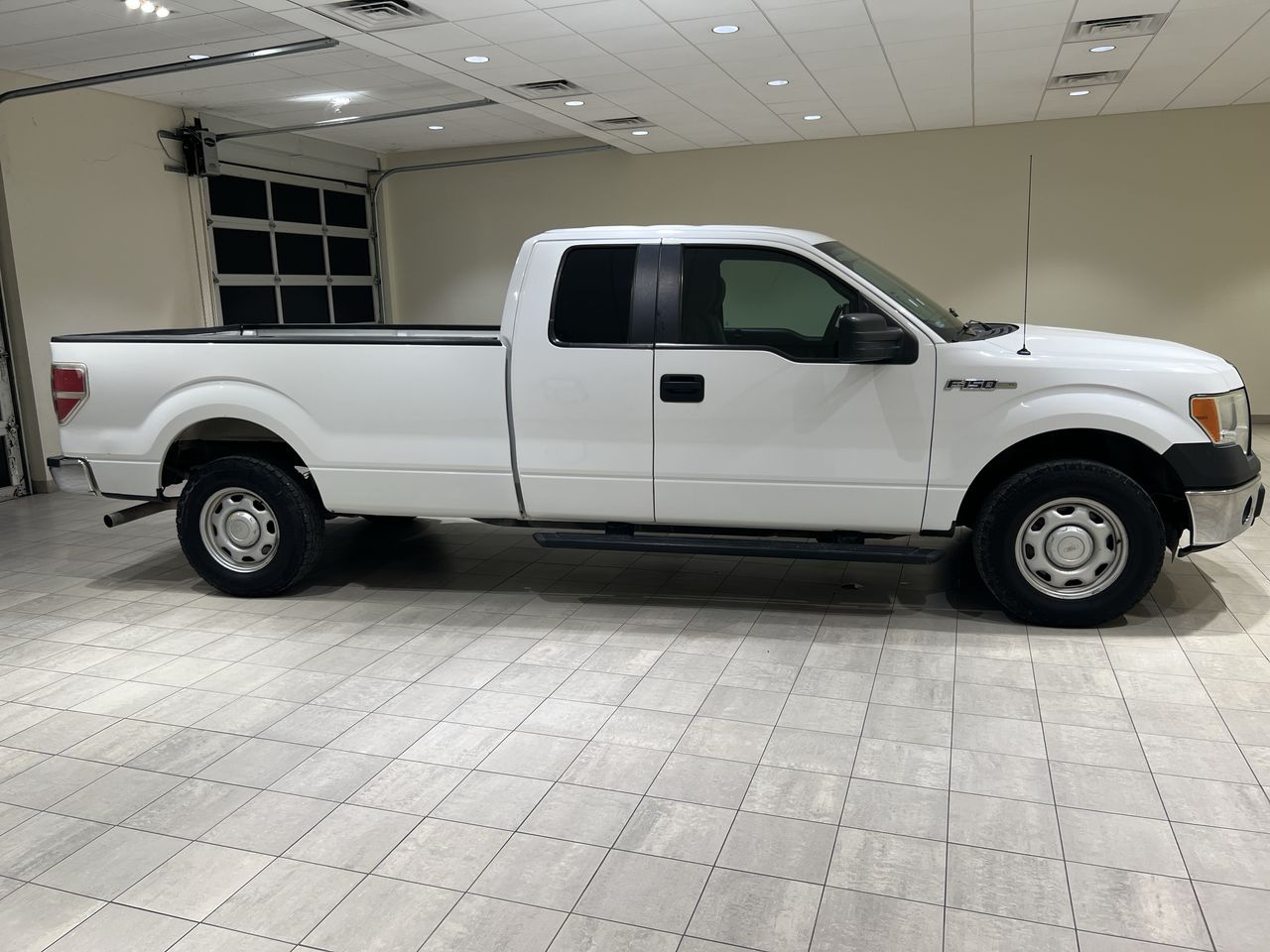 2013 Ford F-150 XL photo 38