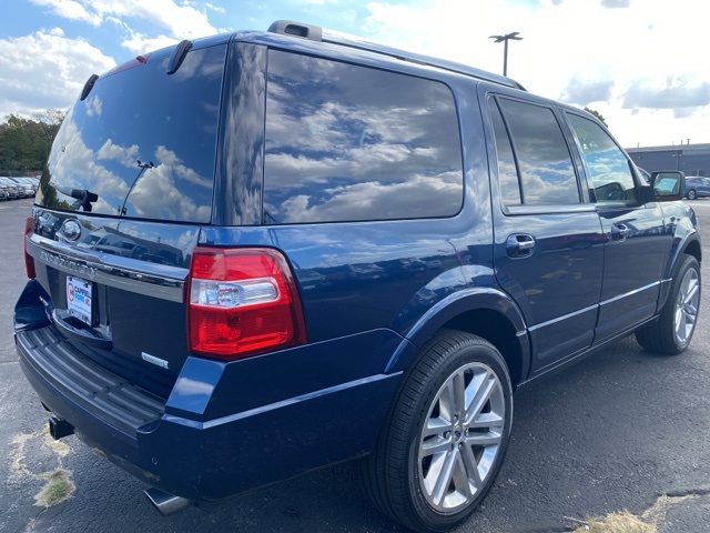 2016 Ford Expedition Limited photo 2