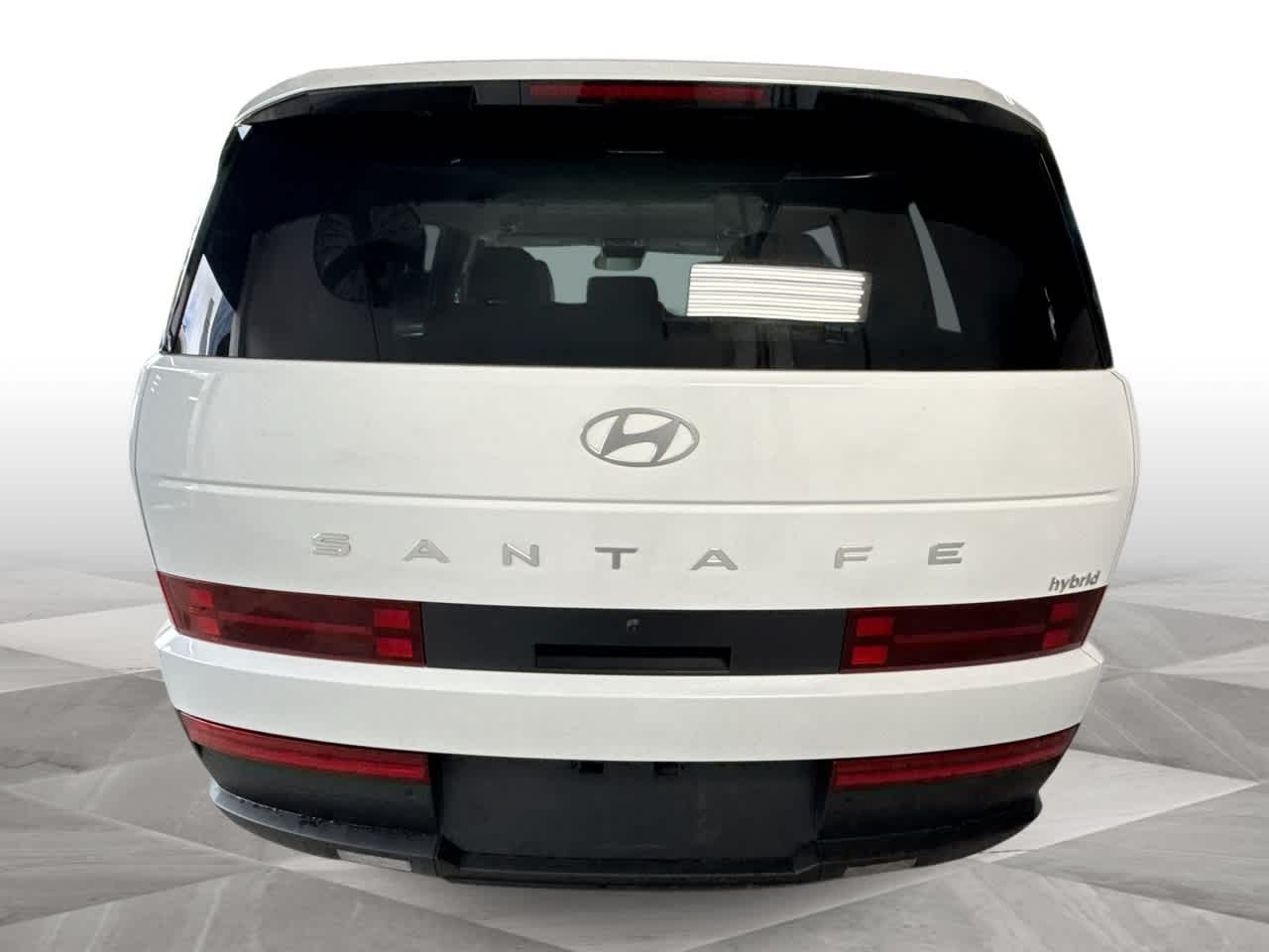 2025 Hyundai Santa Fe SEL photo 3
