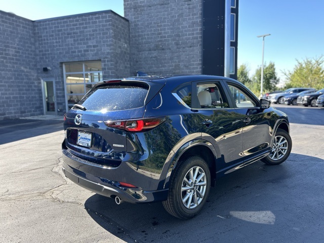 2025 Mazda CX-5 2.5 S Preferred photo 5
