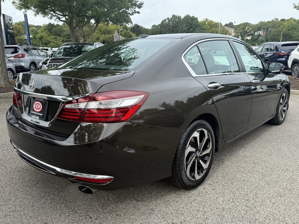 2016 Honda Accord EX-L photo 6