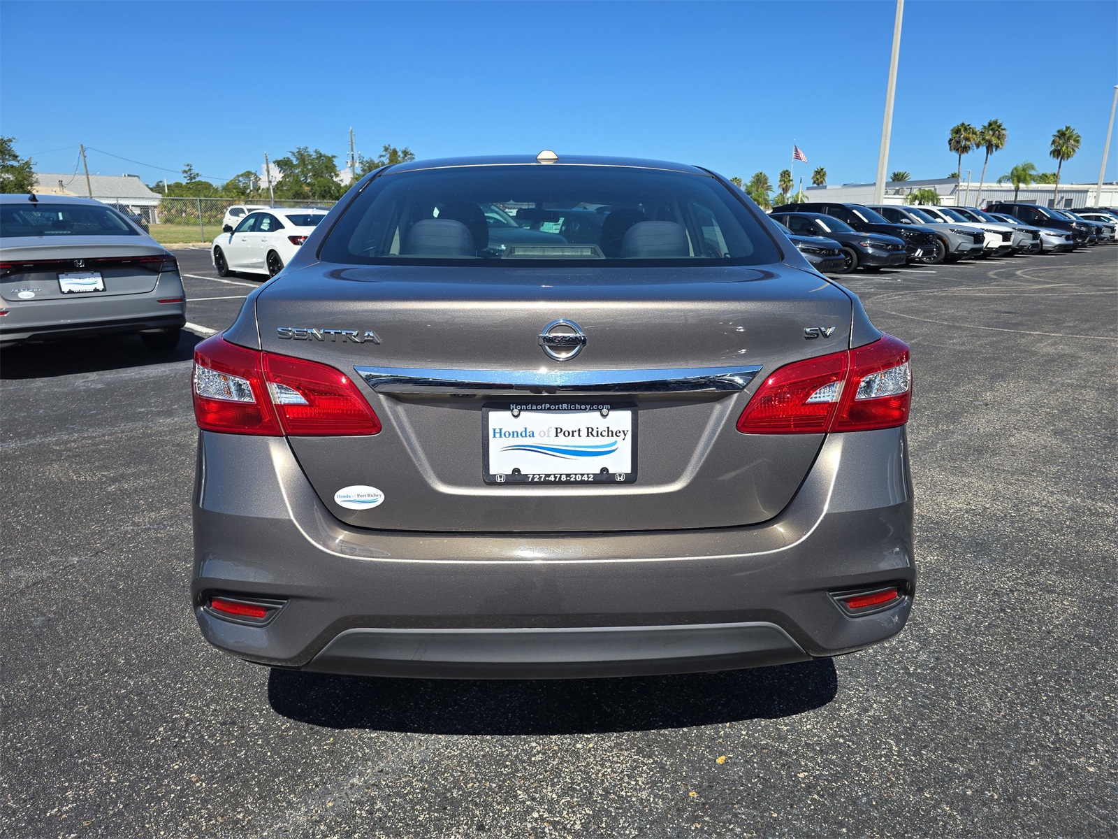 2017 Nissan Sentra SV photo 4
